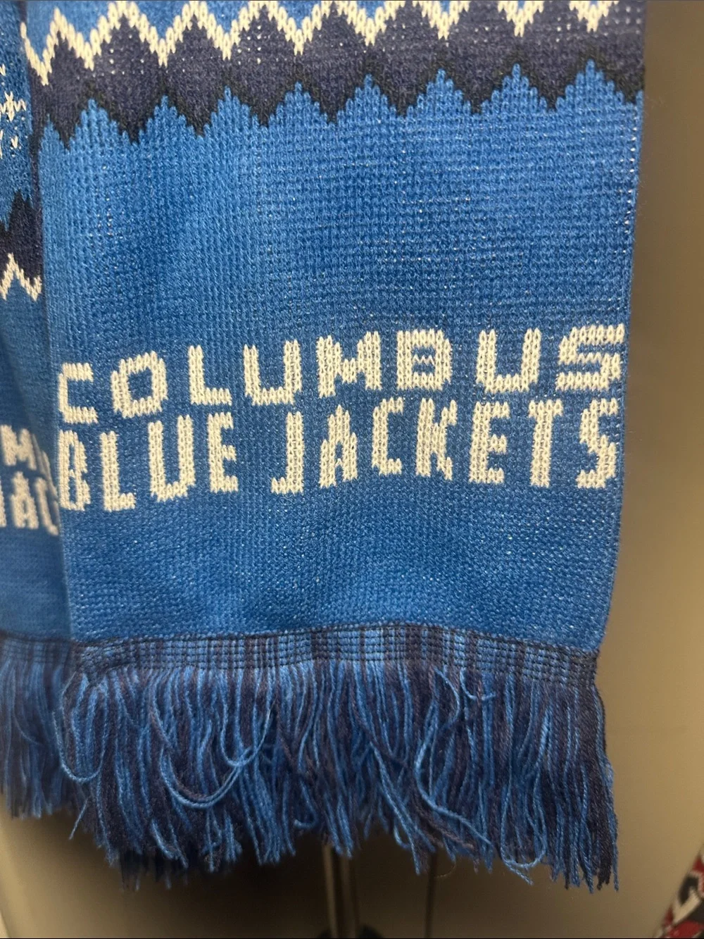 Columbus blue jackets Bold Blue and navy blue reversible scarf